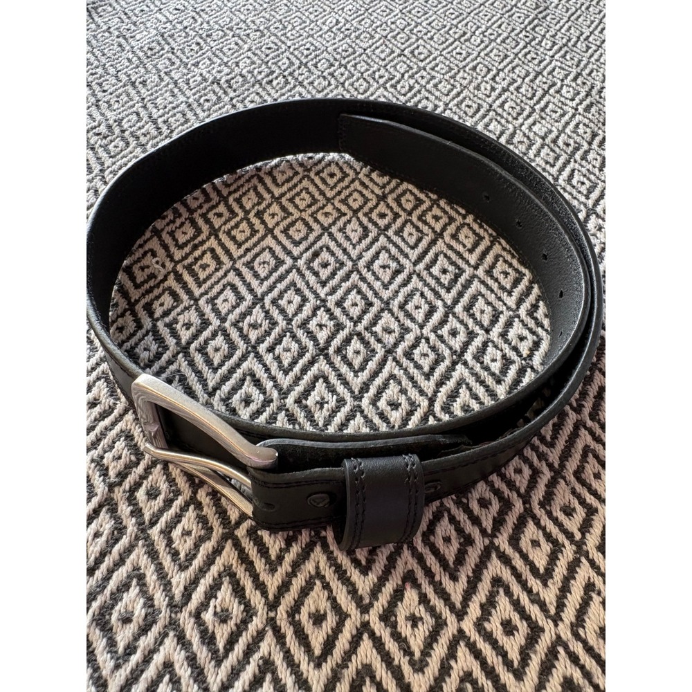 Carhartt Mens Black Full Grain Leather Belt 36 WB5503-M Silver Buckle Workwear